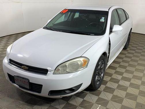 Summit White 2010 Chevrolet Impala LT