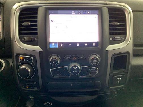 Bright White Clearcoat 2022 RAM 1500 Classic SLT