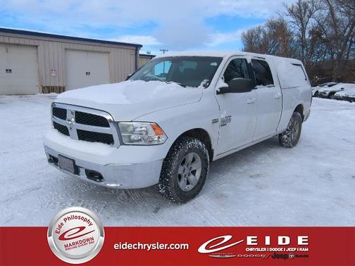 2019 RAM 1500 SLT
