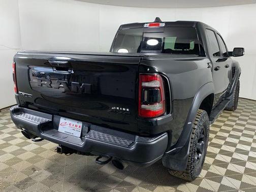 Diamond Black Crystal Pearlcoat 2022 RAM 1500 TRX