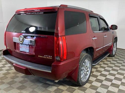 2011 Cadillac Escalade Base