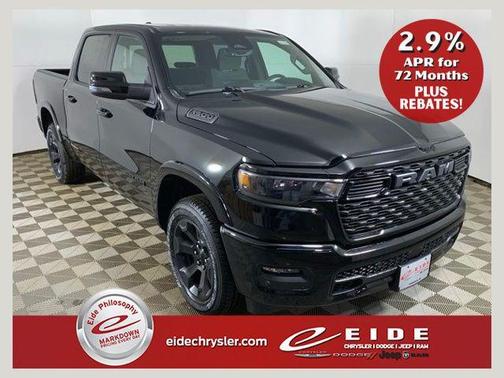 Diamond Black Crystal Pearlcoat 2026 RAM 1500 Big Horn/Lone Star