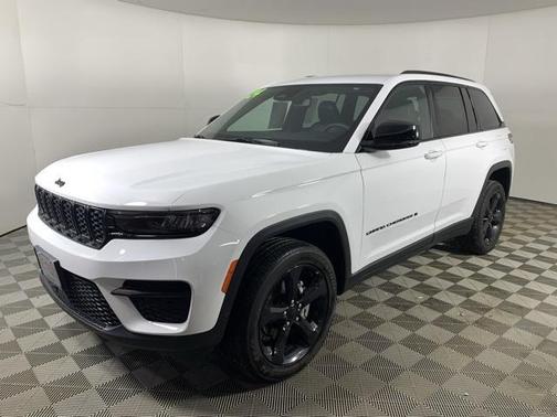 2024 Jeep Grand Cherokee Altitude