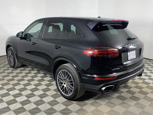2017 Porsche Cayenne Platinum Edition
