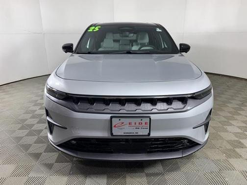 2025 Jeep Wagoneer S Limited