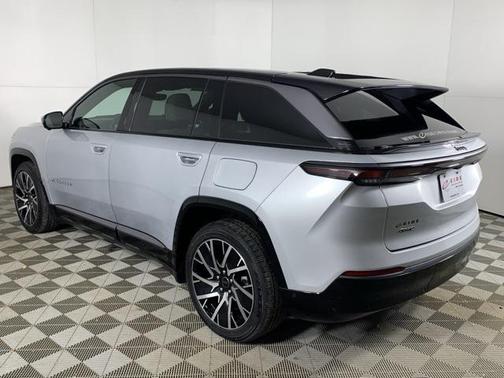 2025 Jeep Wagoneer S Limited