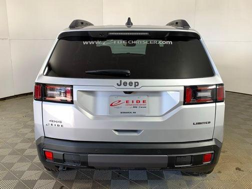 Silver Zynith Clearcoat 2026 Jeep Cherokee Limited