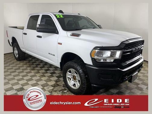 2022 RAM 2500 Tradesman Crew Cab 4x4 6'4' Box