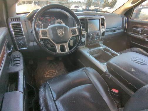 2015 RAM 1500 Laramie