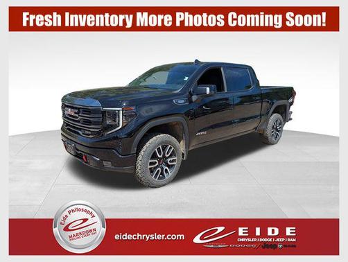 Onyx Black 2022 GMC Sierra 1500 AT4