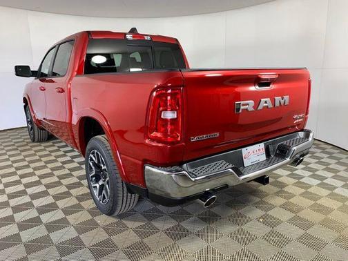Molten Red Pearlcoat 2026 RAM 1500 Laramie