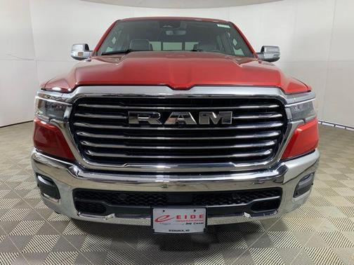 Molten Red Pearlcoat 2026 RAM 1500 Laramie