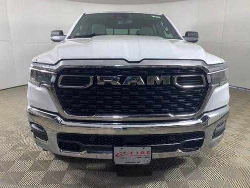 Bright White 2026 RAM 1500 Big Horn/Lone Star