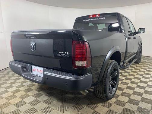 Diamond Black Crystal Pearlcoat 2023 RAM 1500 Classic Warlock Quad Cab 4x4 6'4' Box
