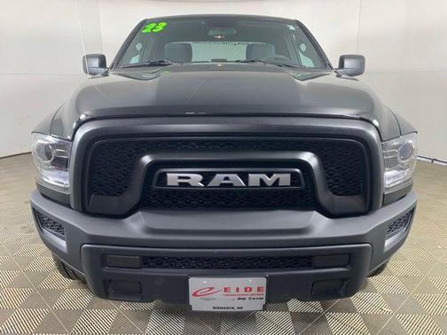 Diamond Black Crystal Pearlcoat 2023 RAM 1500 Classic Warlock Quad Cab 4x4 6'4' Box