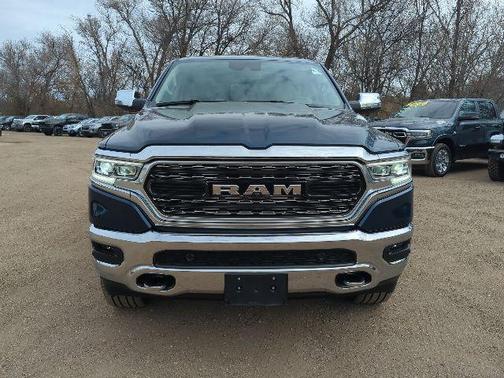 Patriot Blue Pearlcoat 2024 RAM 1500 Limited