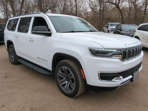 Bright White Clearcoat 2024 Jeep Wagoneer L Series II 4x4