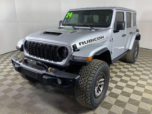 Silver Zynith Clearcoat 2024 Jeep Wrangler Rubicon 392