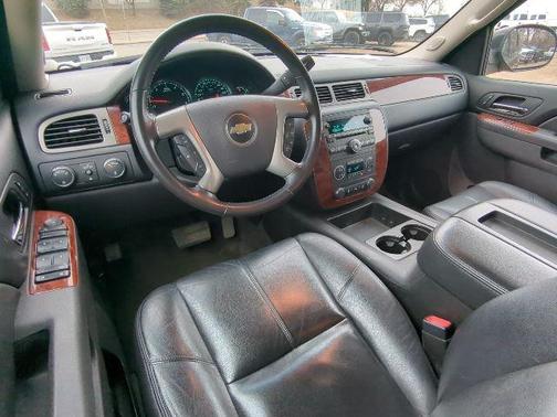 2014 Chevrolet Suburban 1500 LT