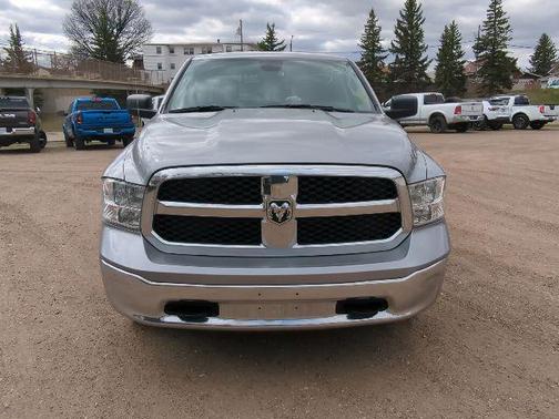 Billet Silver Metallic Clearcoat 2023 RAM 1500 Classic SLT