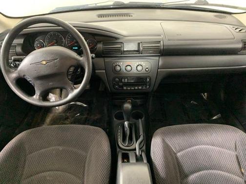 2004 Chrysler Sebring Base