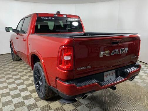 Molten Red Pearlcoat 2026 RAM 1500 Laramie
