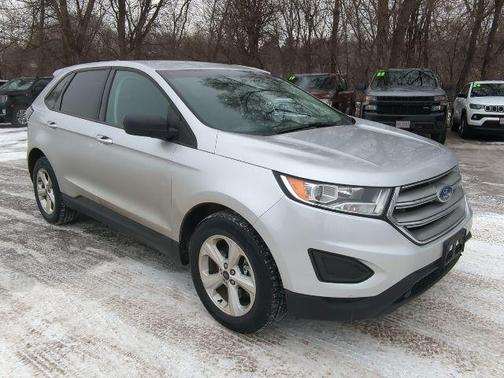 2017 Ford Edge SE