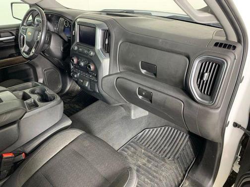 Summit White 2019 Chevrolet Silverado 1500 LT