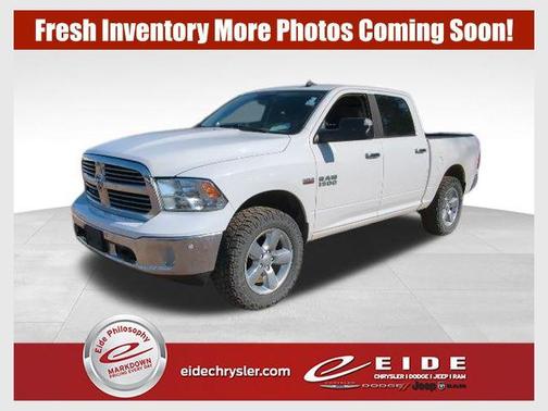 Bright White Clearcoat 2017 RAM 1500 Big Horn