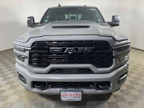 Ceramic Gray Clearcoat 2026 RAM 3500 Limited Mega Cab 4x4 6'4' Box