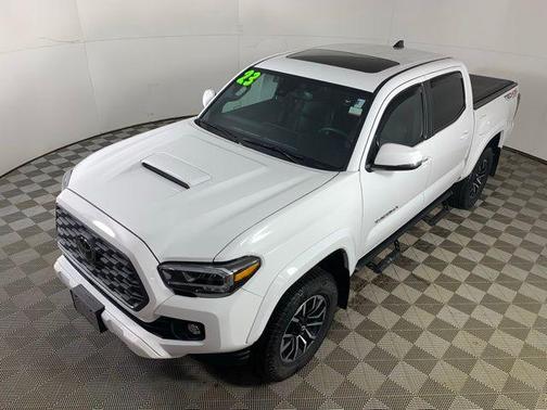 Ice Cap 2023 Toyota Tacoma TRD Sport