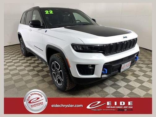 2022 Jeep Grand Cherokee 4xe Trailhawk