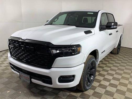 Bright White Clearcoat 2026 RAM 1500 Big Horn/Lone Star