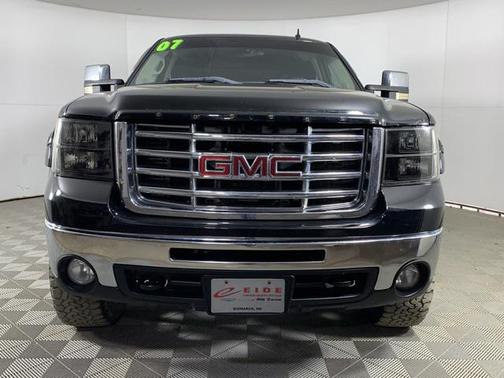 2007 GMC Sierra 2500 SLT H/D Crew Cab