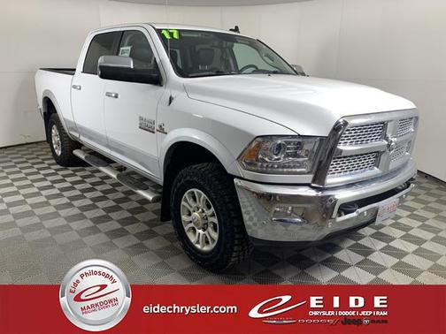 2017 RAM 2500 Laramie Crew Cab 4x4 6'4' Box
