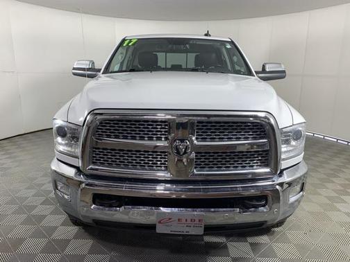 2017 RAM 2500 Laramie Crew Cab 4x4 6'4' Box