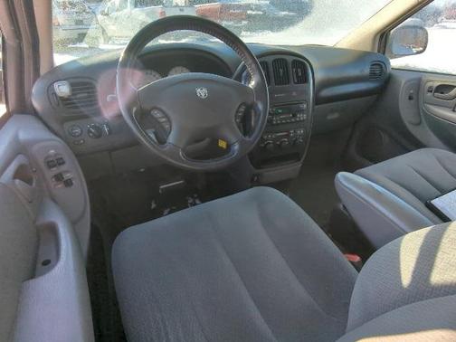 2005 Dodge Grand Caravan SXT