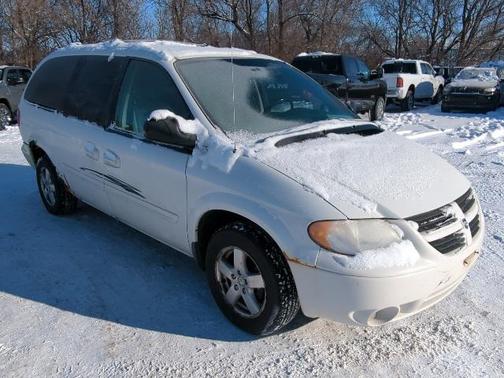 2005 Dodge Grand Caravan SXT