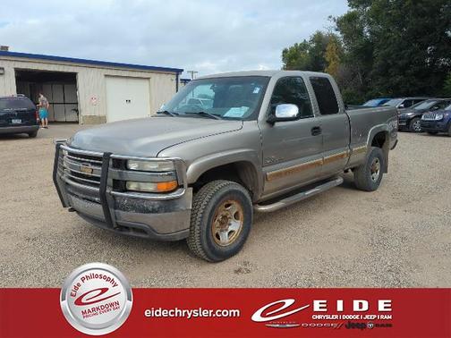 2001 Chevrolet Silverado 2500 LS H/D Extended Cab
