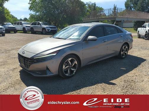 2023 Hyundai ELANTRA Limited