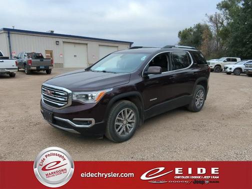 2017 GMC Acadia SLE-2