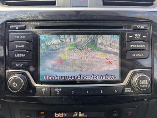 Gun Metallic 2018 Nissan Sentra SV