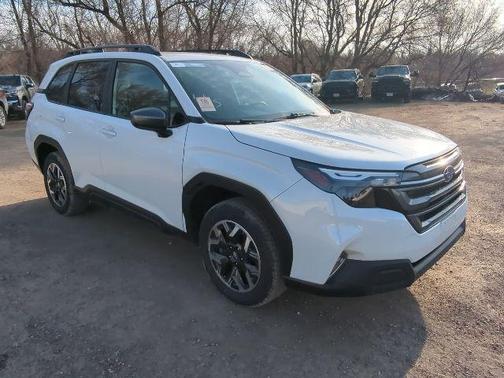 Crystal White Pearl 2025 Subaru Forester Premium