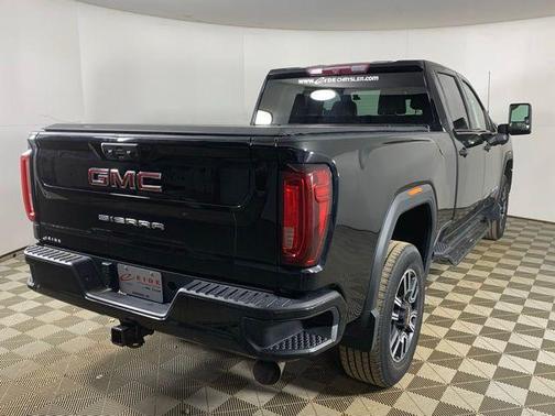 Ebony Twilight Metallic 2022 GMC Sierra 2500 AT4