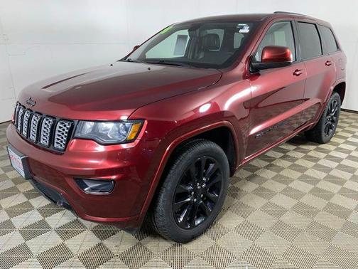 Velvet Red Pearlcoat 2018 Jeep Grand Cherokee Altitude