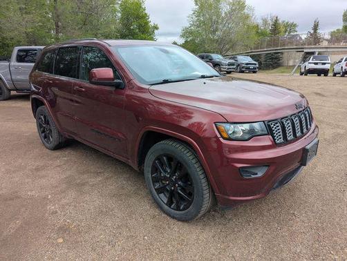 Velvet Red Pearlcoat 2018 Jeep Grand Cherokee Altitude