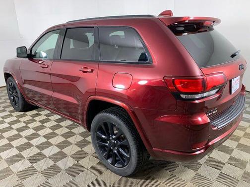 Velvet Red Pearlcoat 2018 Jeep Grand Cherokee Altitude
