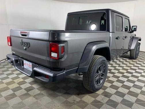 2026 Jeep Gladiator Sport S