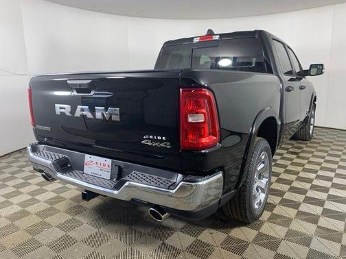Diamond Black 2026 RAM 1500 Big Horn/Lone Star
