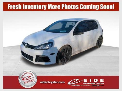 2012 Volkswagen Golf R 4-Door w/DCC & Navigation